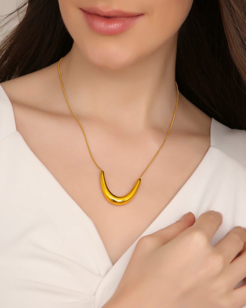 TAAHIRA Stella U shape Necklace - Image 4
